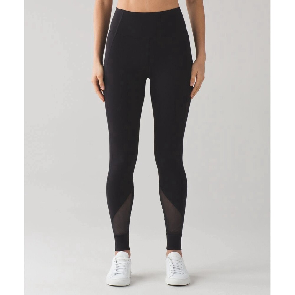 Lululemon Hot Like Agni Pant Size 6‎